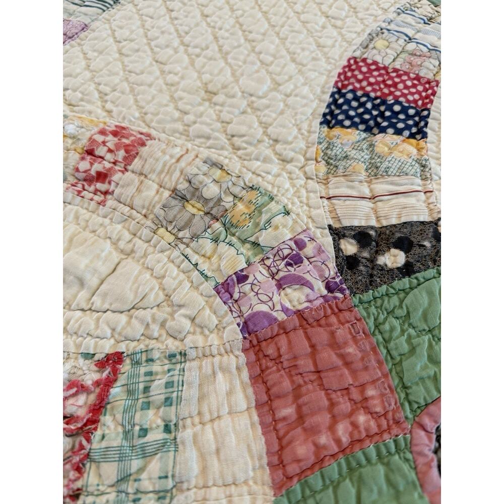 Vintage 1930's Handmade Quilt Double Wedding Ring Feed Sack Cotton Scalloped - Picture 4 of 11